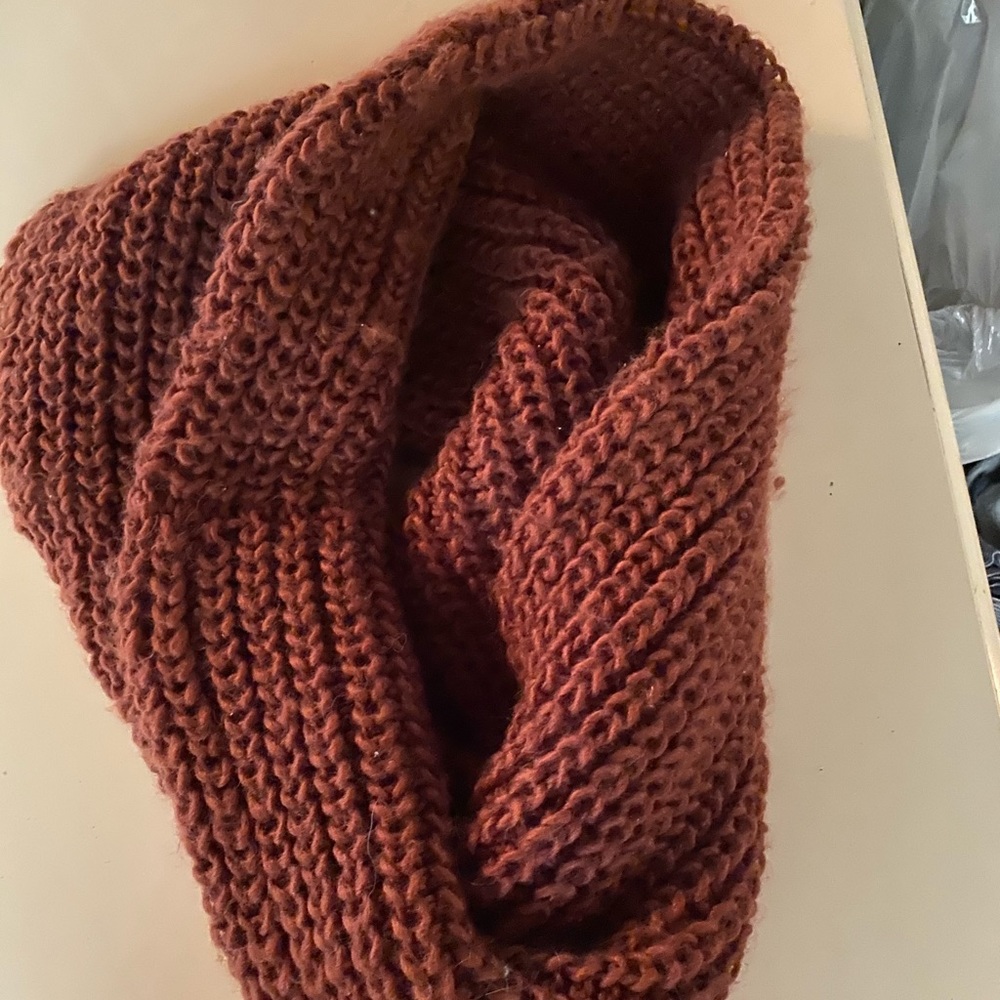 🍁knitted infinity scarf🍁
